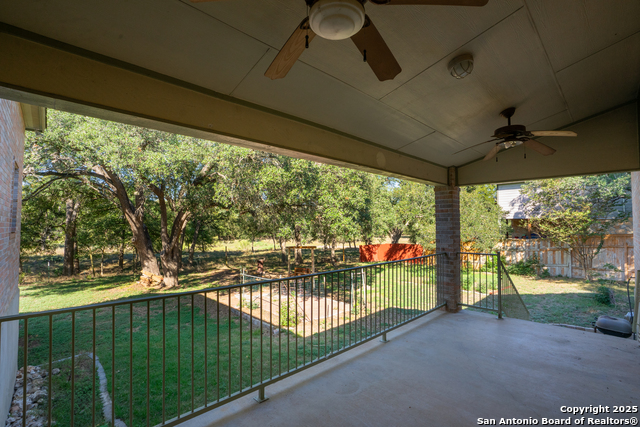 Listing photo id 29 for 6750 Circle Oak