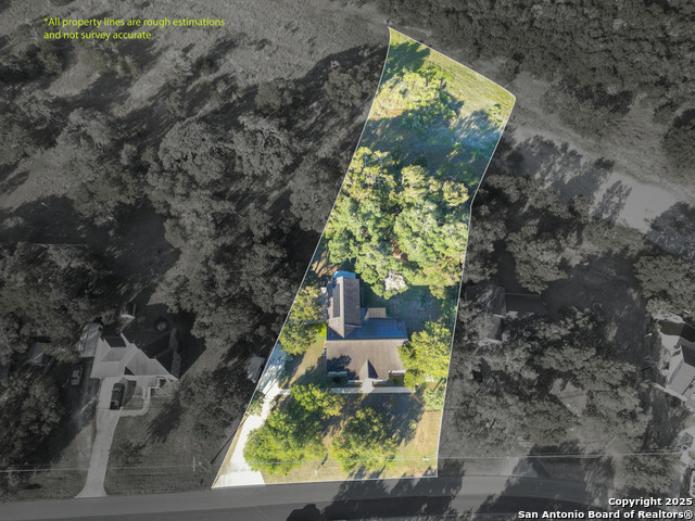 Listing photo id 33 for 6750 Circle Oak