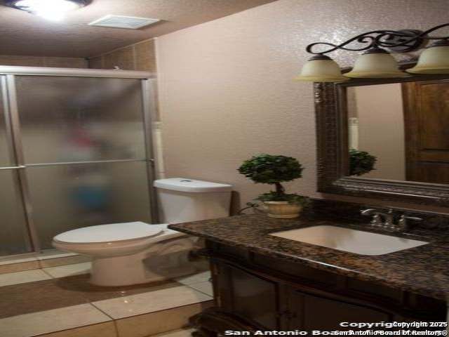 Image 18 of 34 For 1247 Mally Blvd W