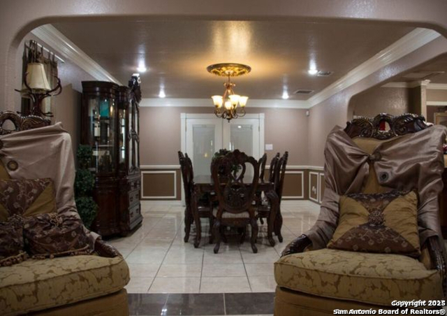 Image 4 of 34 For 1247 Mally Blvd W