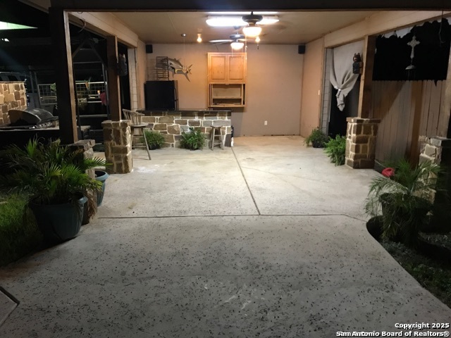 Image 9 of 34 For 1247 Mally Blvd W