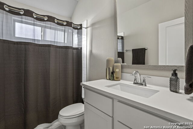 Image 15 of 27 For 1129 Cadogan Squire