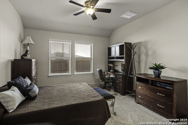 Image 17 of 27 For 1129 Cadogan Squire