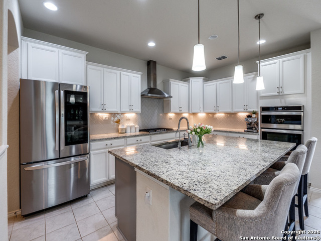 Image 10 of 24 For 9000 Curling Post