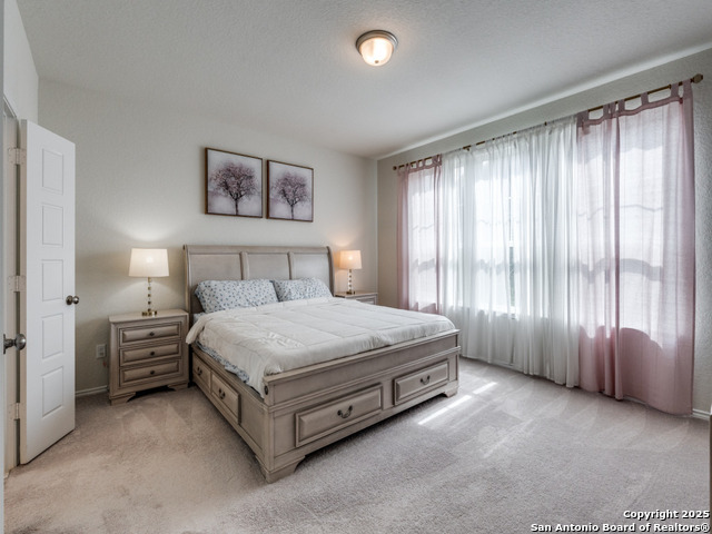 Image 15 of 24 For 9000 Curling Post