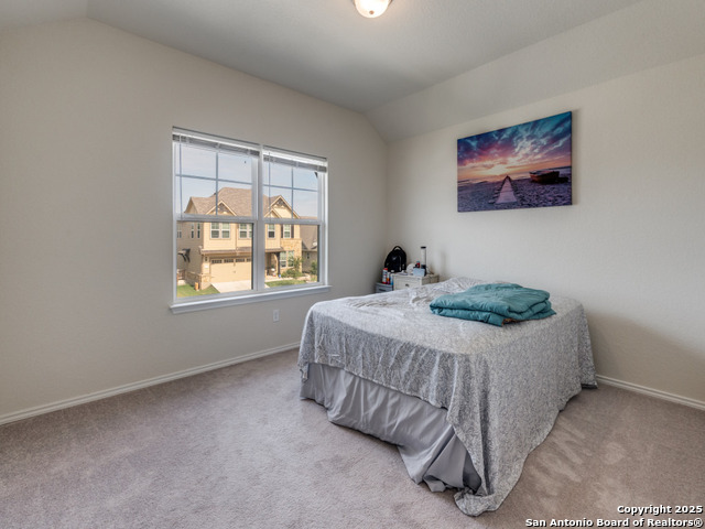 Image 20 of 24 For 9000 Curling Post