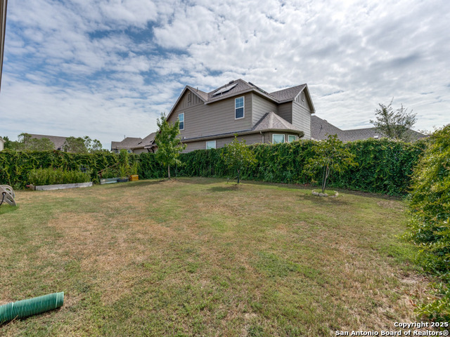 Image 24 of 24 For 9000 Curling Post