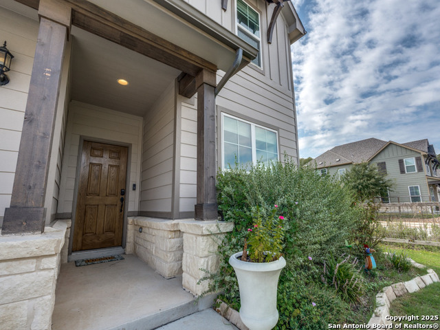 Image 3 of 24 For 9000 Curling Post