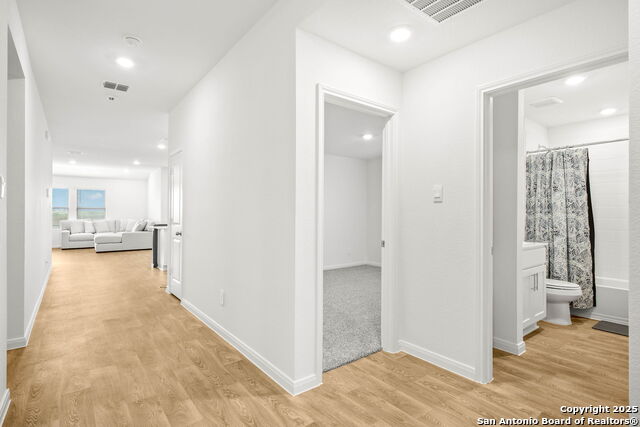 Image 6 of 25 For 304 Las Lomas