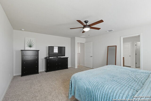 Listing photo id 37 for 14914 Sirius