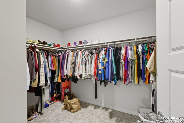 Listing photo id 38 for 14914 Sirius