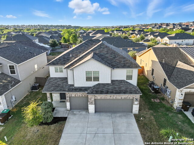 Listing photo id 43 for 14914 Sirius
