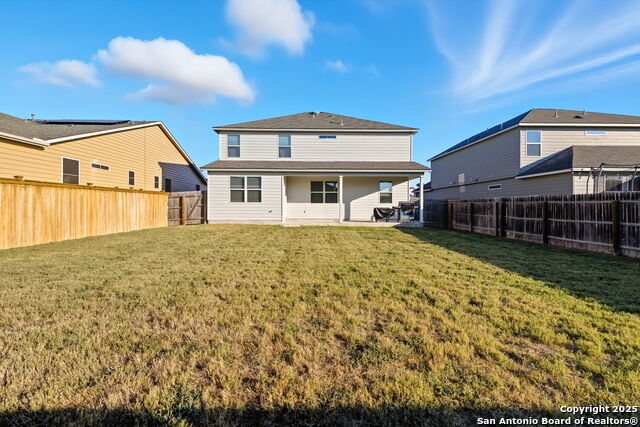 Listing photo id 3 for 14914 Sirius