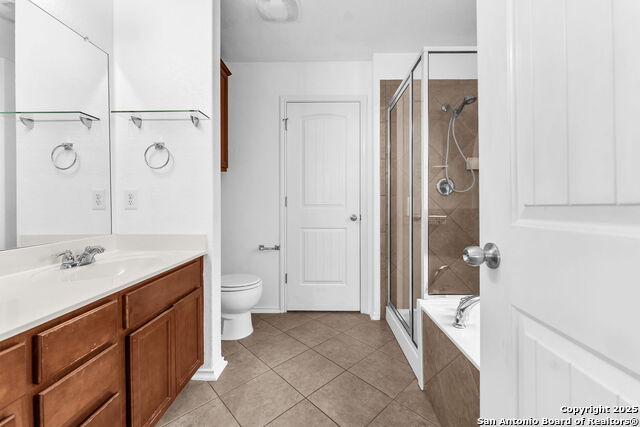 Listing photo id 32 for 21634 Seminole Oaks