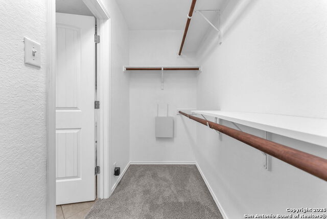 Listing photo id 38 for 21634 Seminole Oaks