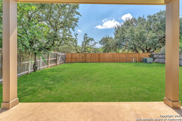 Listing photo id 44 for 21634 Seminole Oaks