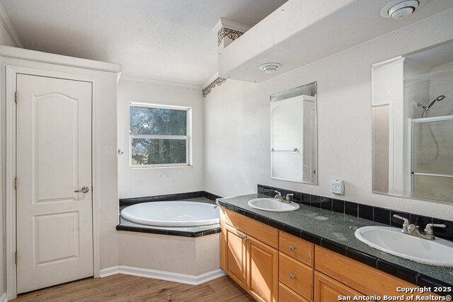 Image 19 of 37 For 5128 Ditto Road W