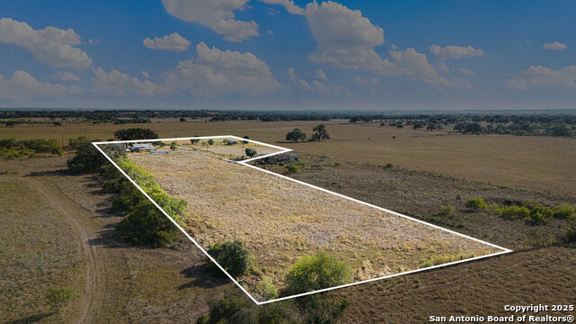 Image 32 of 37 For 5128 Ditto Road W