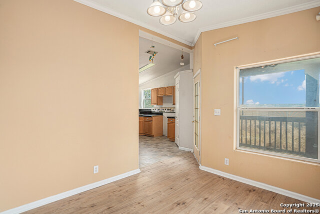 Image 4 of 37 For 5128 Ditto Road W