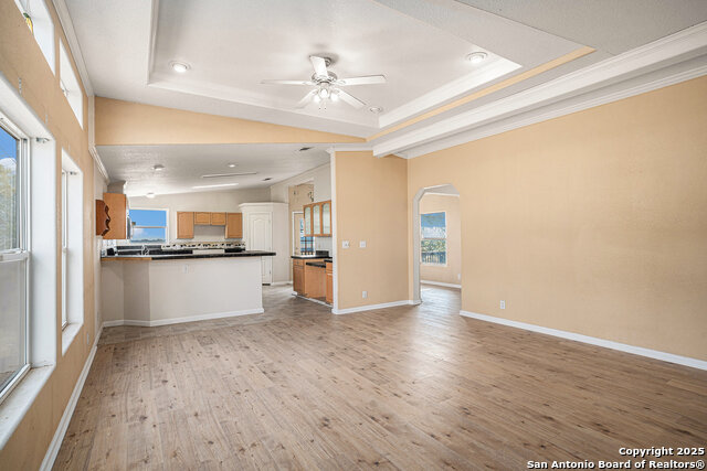 Image 9 of 37 For 5128 Ditto Road W