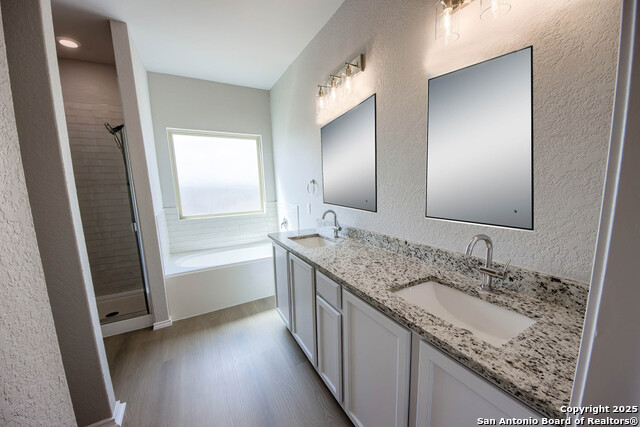 Listing photo id 15 for 9704 Marbach Pass