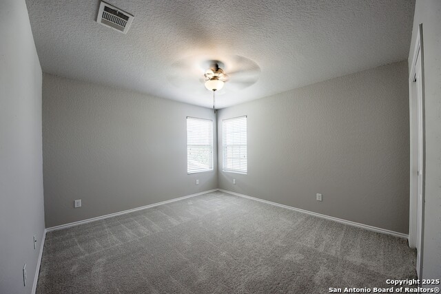 Listing photo id 24 for 9704 Marbach Pass