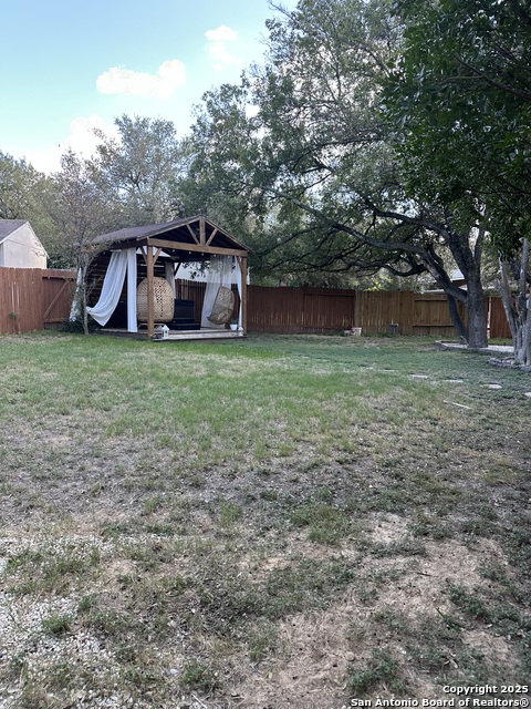Image 22 of 24 For 9506 Willow Hollow