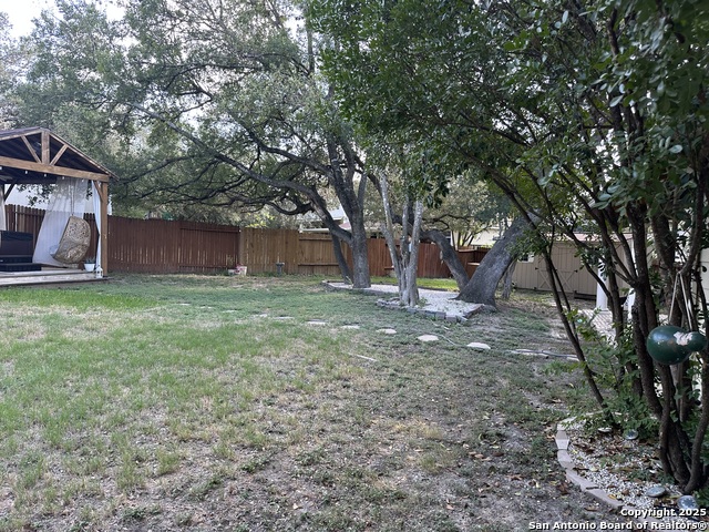 Image 23 of 24 For 9506 Willow Hollow