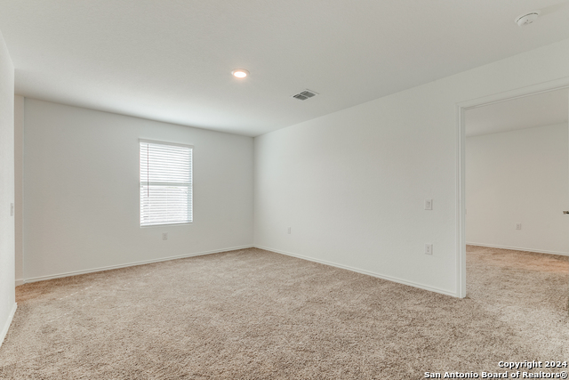 Image 13 of 28 For 13206 Dutra