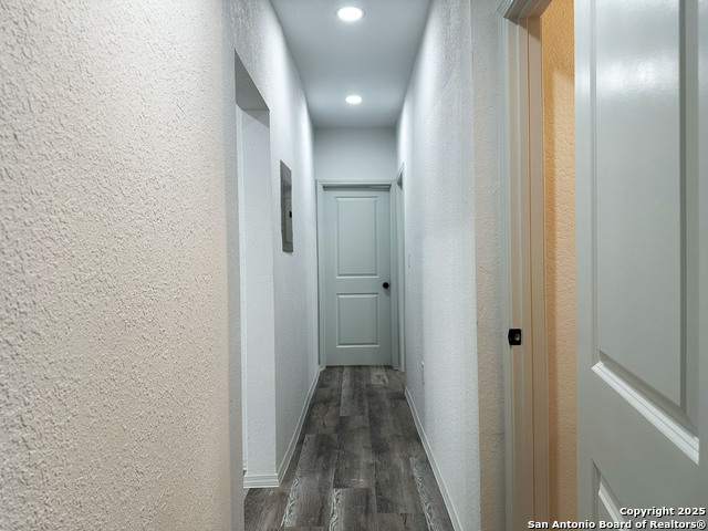 Image 16 of 35 For 325 Robert E Lee