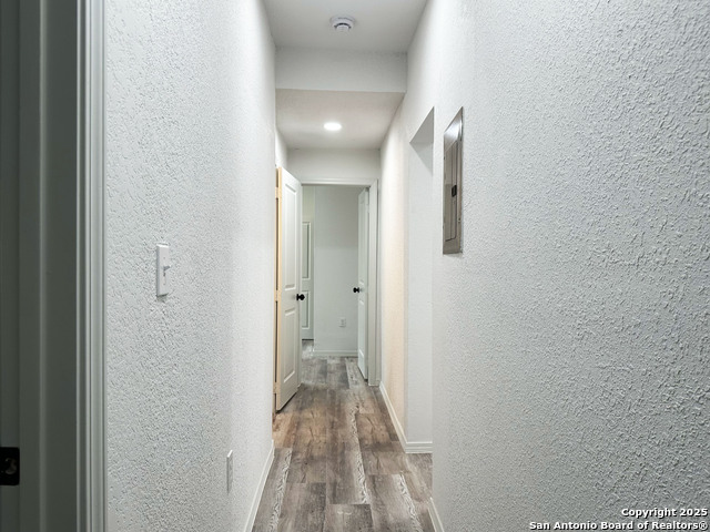 Image 21 of 35 For 325 Robert E Lee