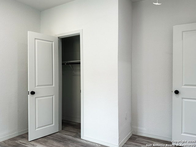 Image 22 of 35 For 325 Robert E Lee