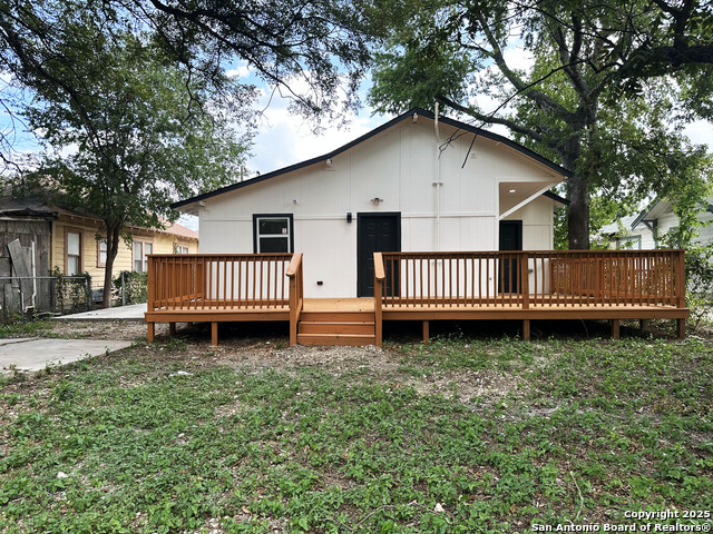 Image 35 of 35 For 325 Robert E Lee