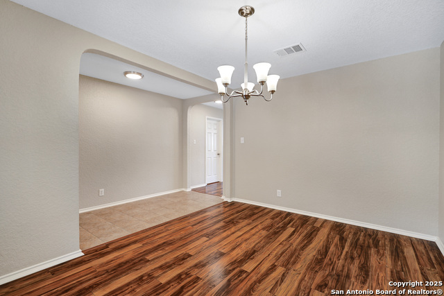 Image 5 of 28 For 11911 Cheney