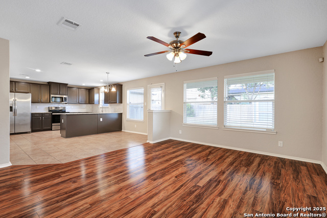 Image 9 of 28 For 11911 Cheney