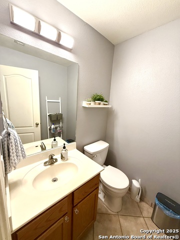 Image 11 of 25 For 646 Limestone