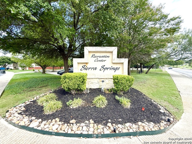 Image 21 of 25 For 646 Limestone