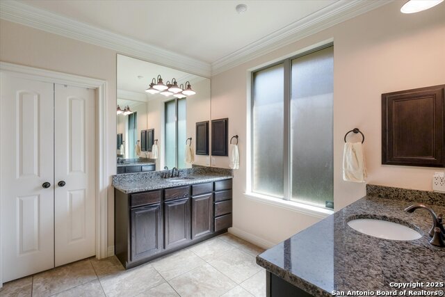 Image 18 of 33 For 7418 Stonewall Hill
