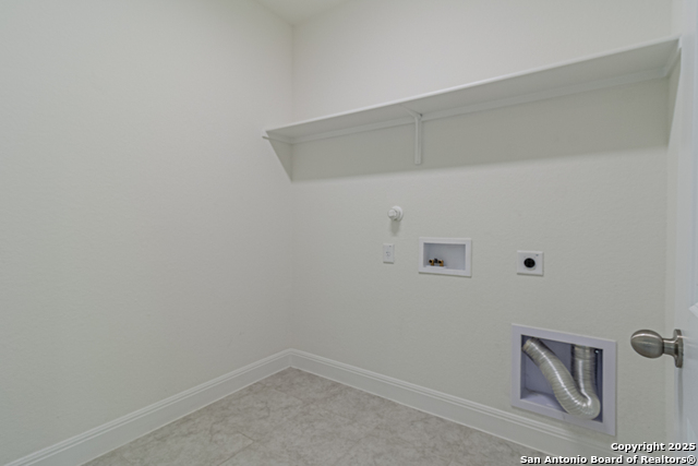 Image 16 of 37 For 12455 Diagon Alley