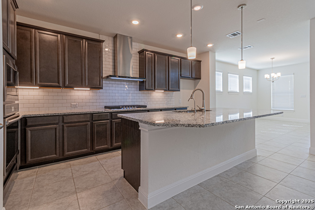 Image 9 of 37 For 12455 Diagon Alley