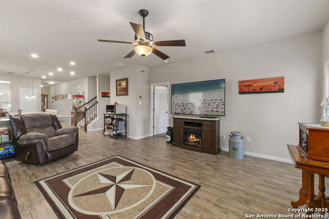 Image 17 of 38 For 10343 Rosalina