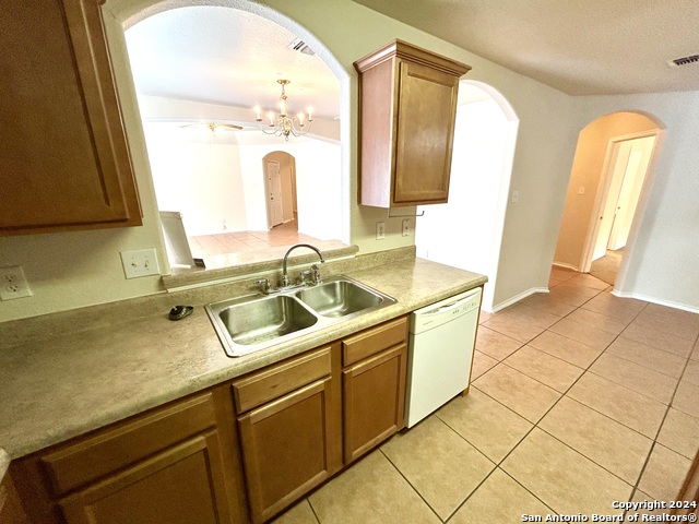 Image 16 of 27 For 10411 Tollow Way