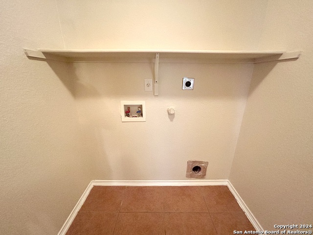 Image 17 of 27 For 10411 Tollow Way