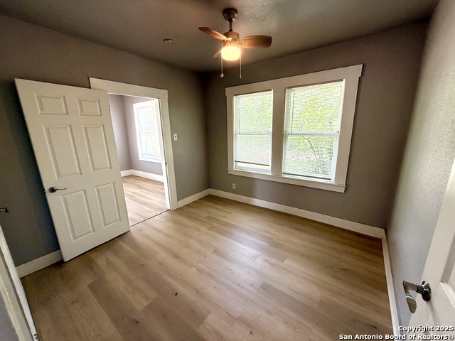 Image 19 of 29 For 1834 Center St