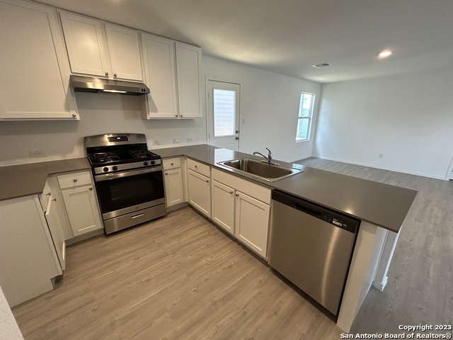 Image 6 of 18 For 9014 Lunar Landing