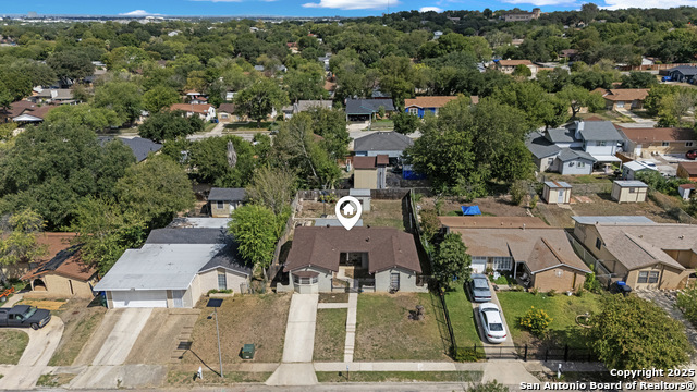 Listing photo id 27 for 5119 Oldstead St.