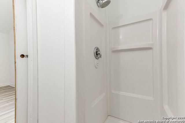 Listing photo id 18 for 7110 Tranquil