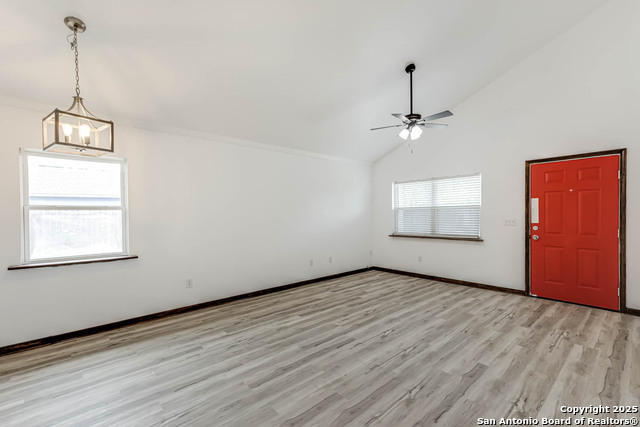 Listing photo id 2 for 7110 Tranquil