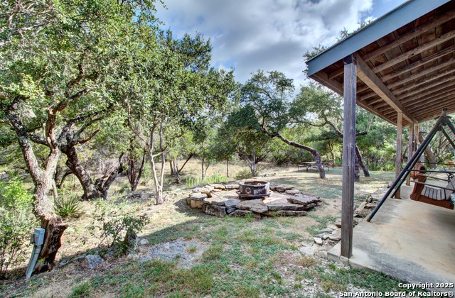 Listing photo id 24 for 6248 Yorkshire