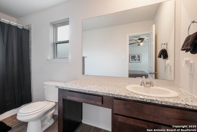 Listing photo id 10 for 13547 Hummel Loop